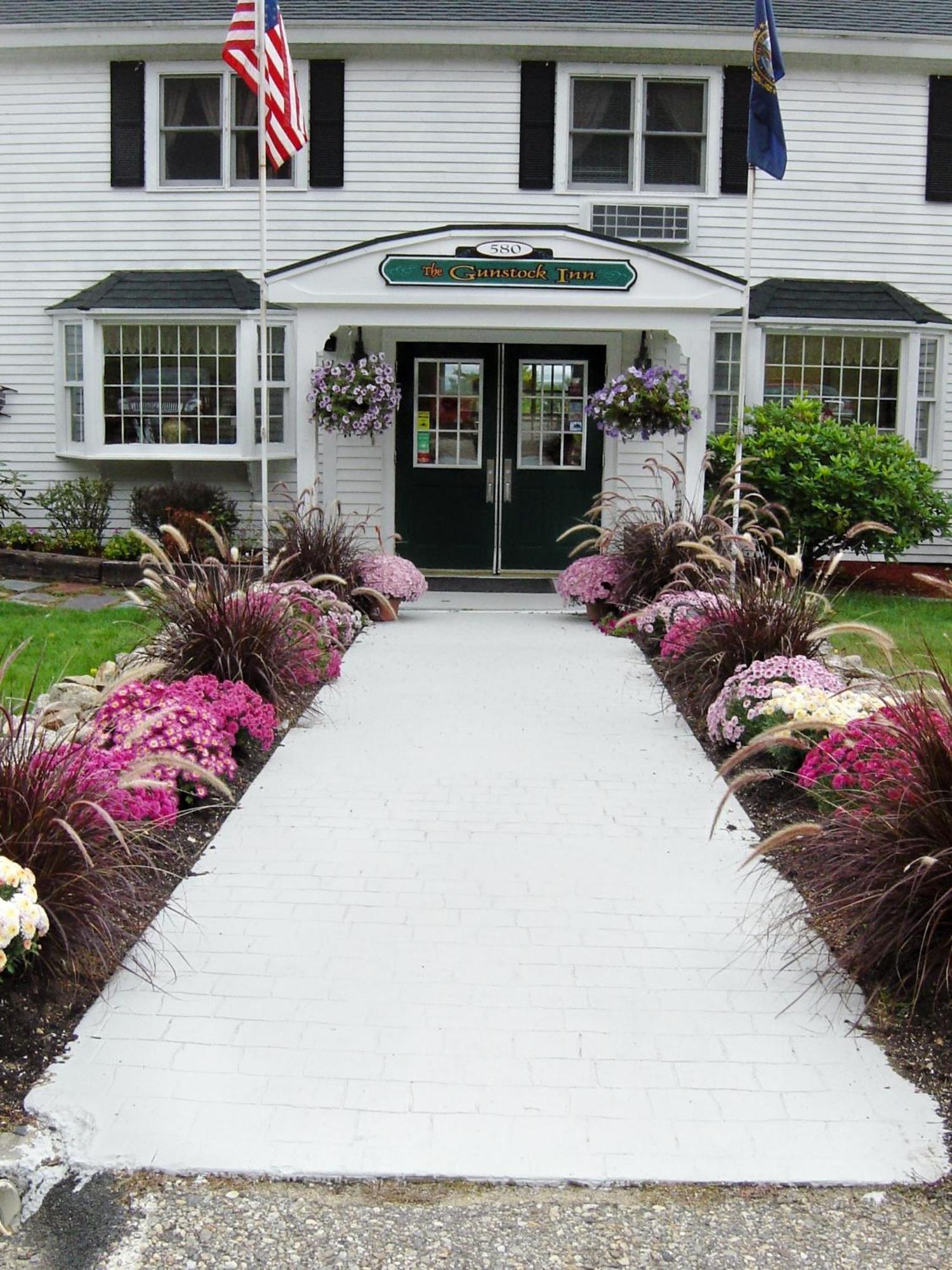 Gunstock Inn & Suites Gilford Exterior photo